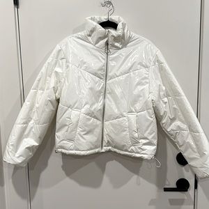 Featherless WHITE PUFFER. BRAND NEW